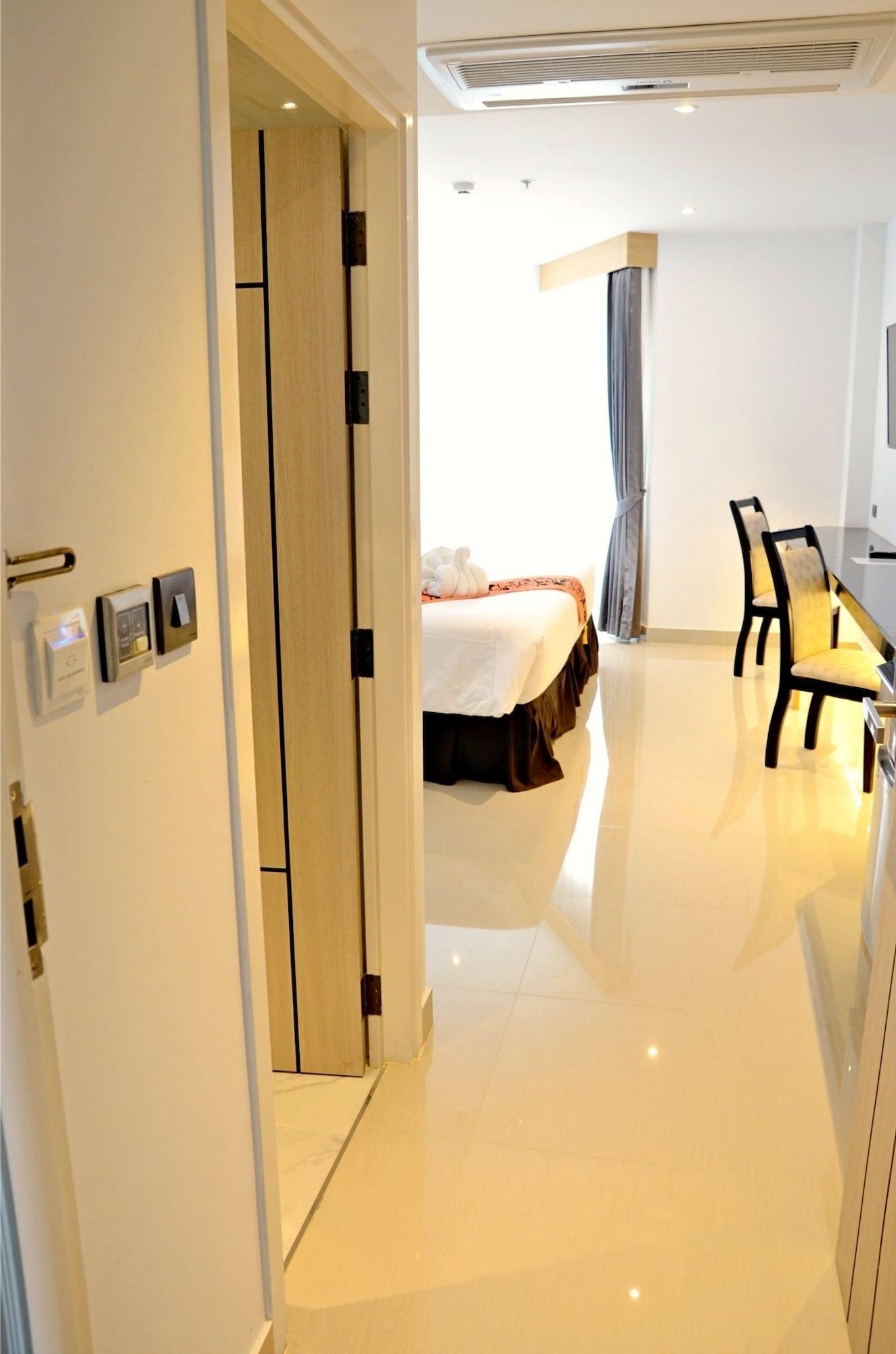 The Forest Hotel Pattaya Ban Nong Tabaek Esterno foto