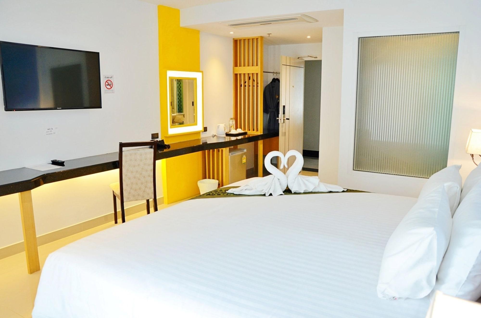 The Forest Hotel Pattaya Ban Nong Tabaek Esterno foto