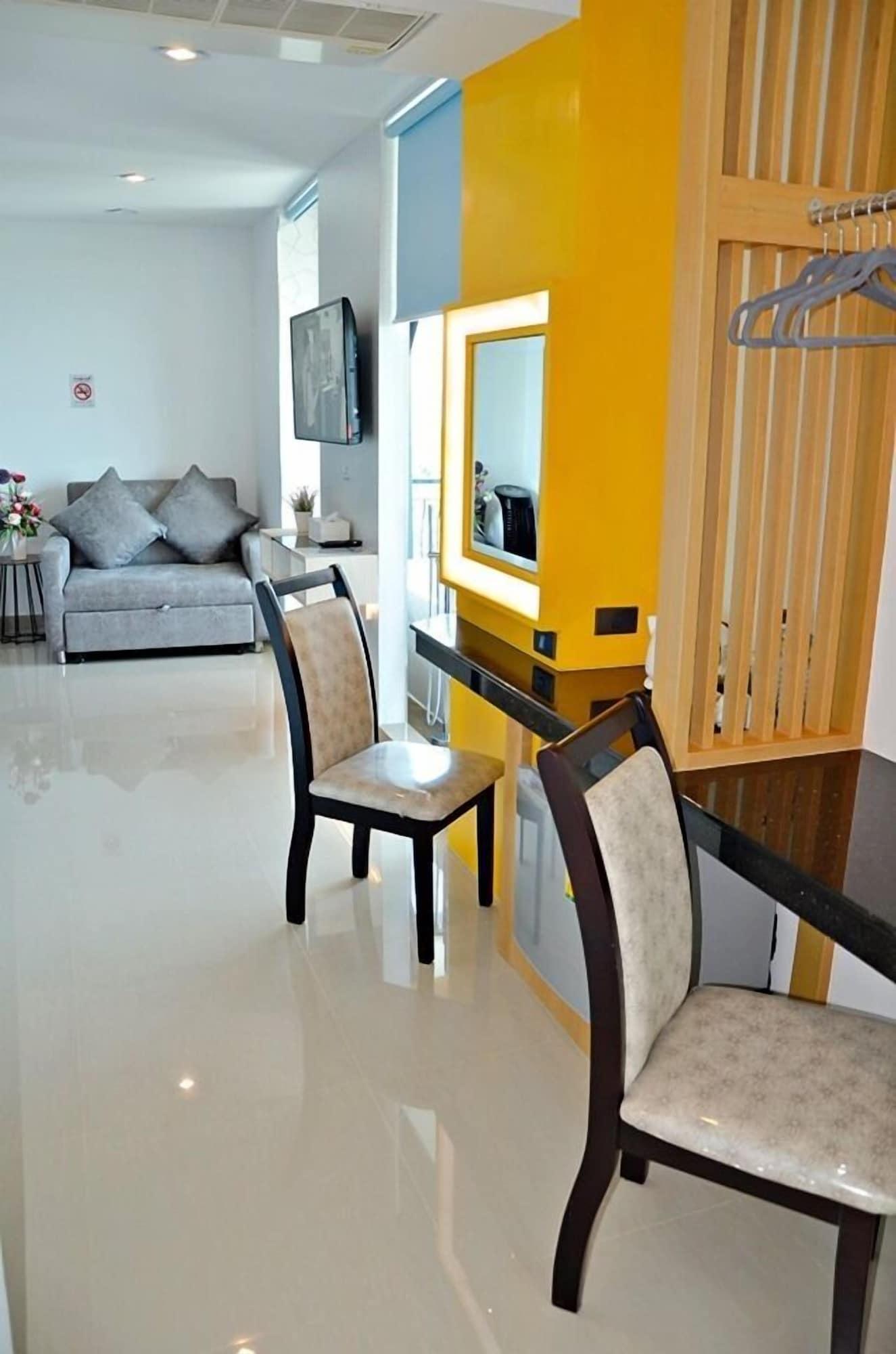 The Forest Hotel Pattaya Ban Nong Tabaek Esterno foto
