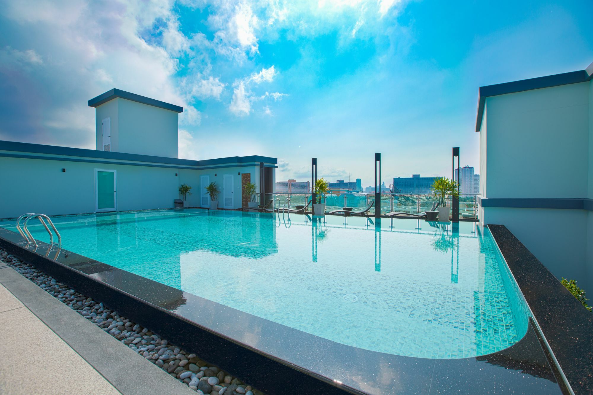 The Forest Hotel Pattaya Ban Nong Tabaek Esterno foto