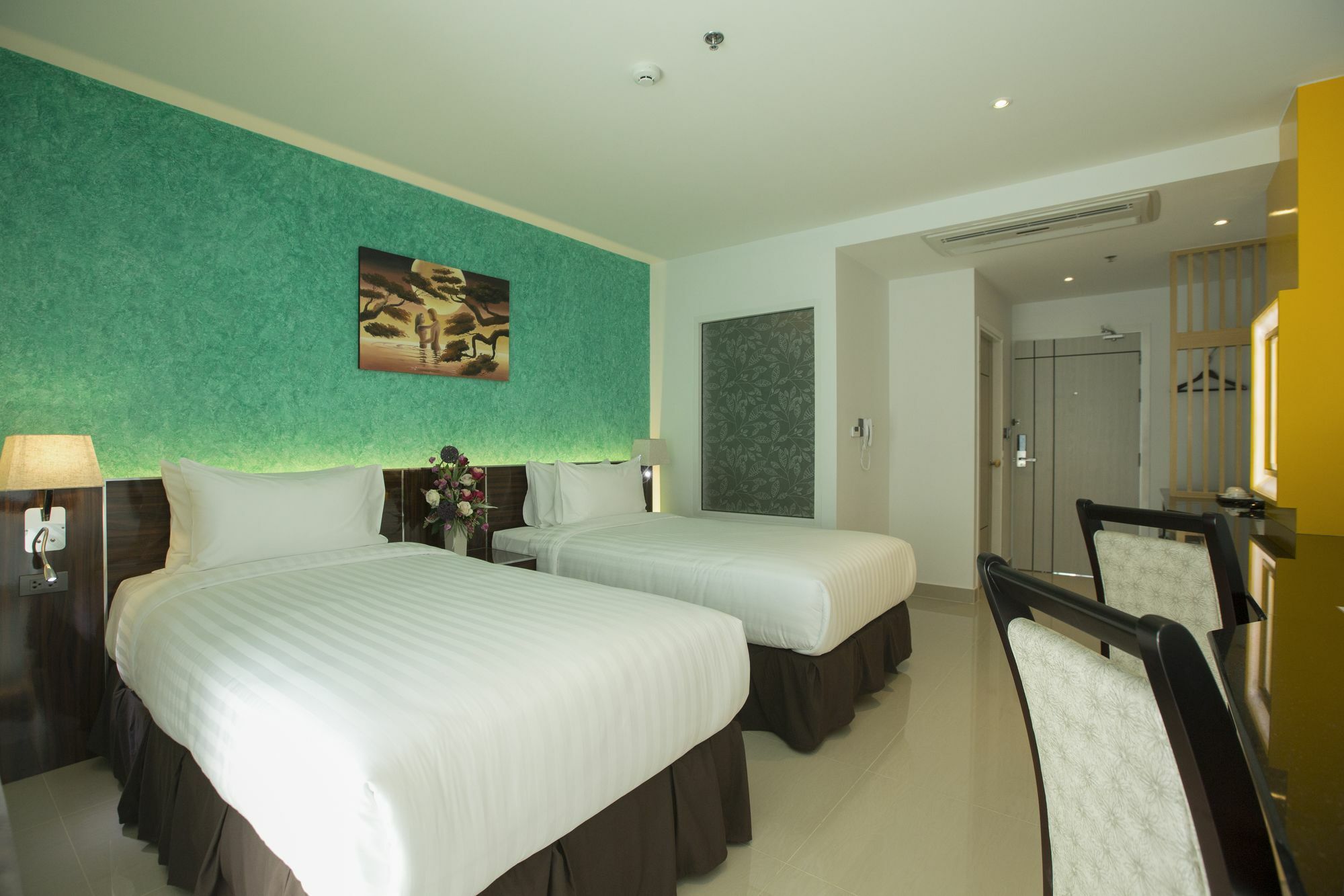 The Forest Hotel Pattaya Ban Nong Tabaek Esterno foto